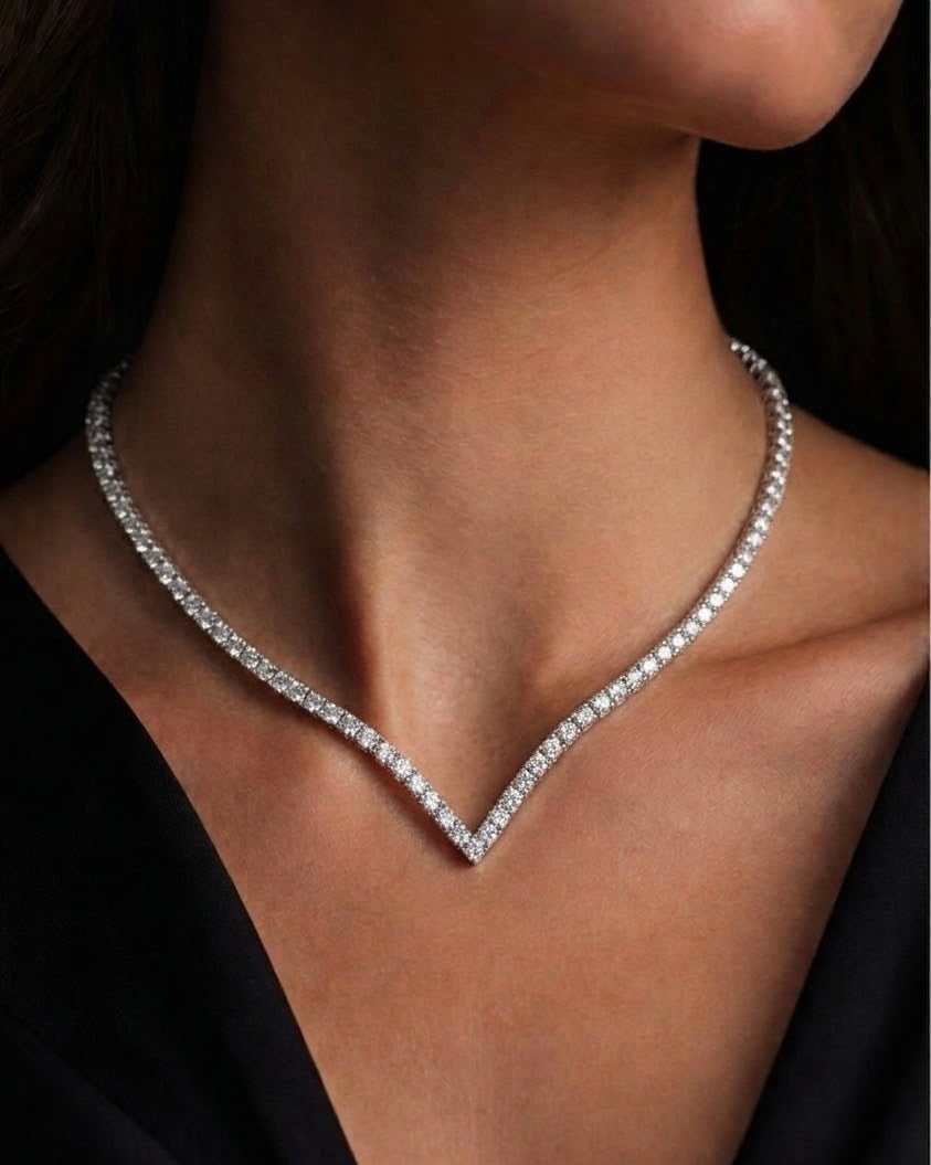 V Tennis Necklace