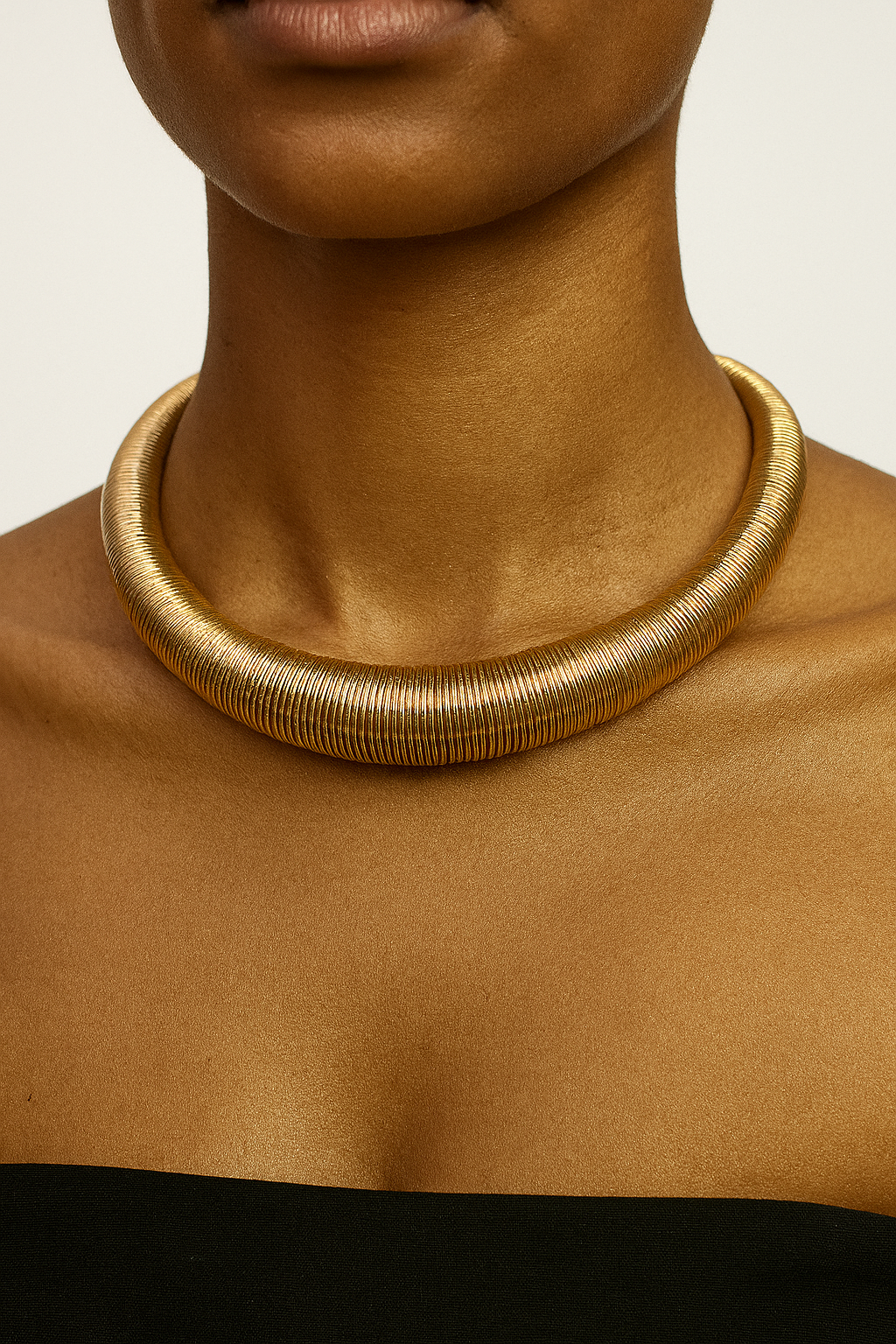 Retro Gold Choker