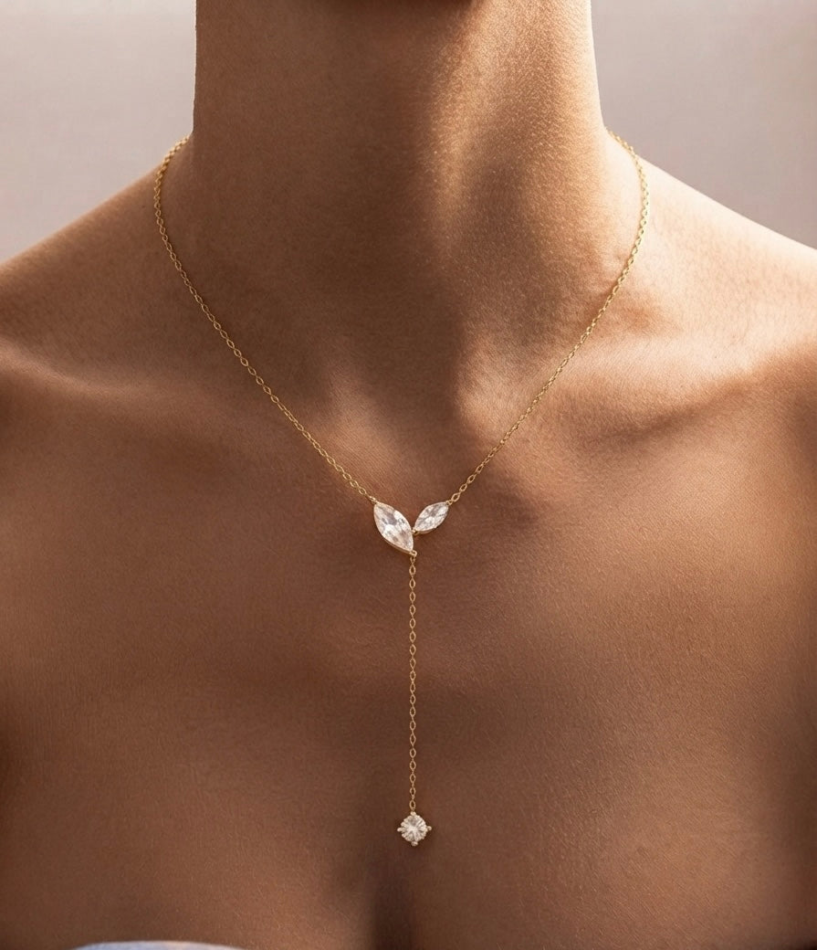 Y Essential Necklace