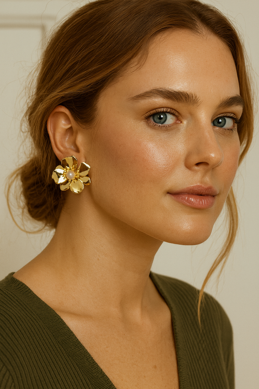 Pearl Flowery Golden Earrings
