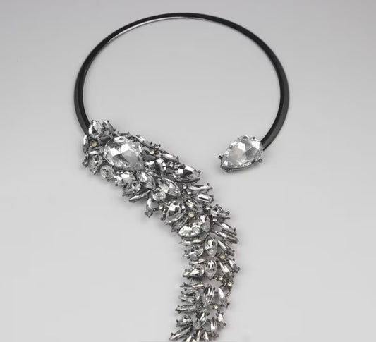 Cascade de Cristal Statement Necklace