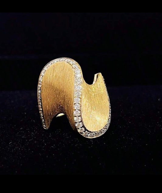 Éclat Suprême Ring