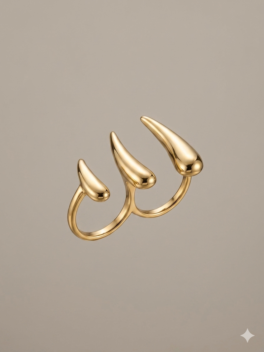 Les Trois Gouttes Ring
