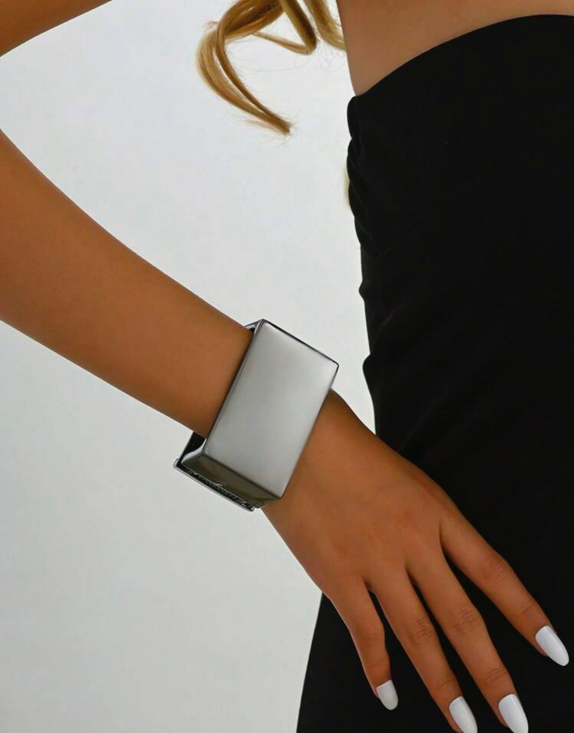 Black Bangle