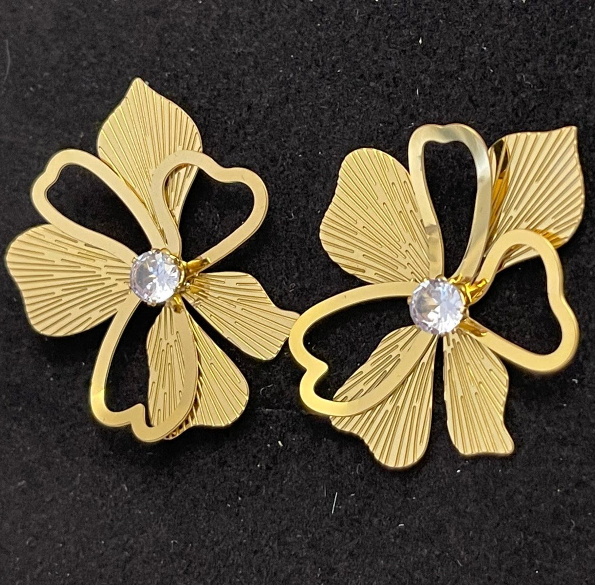Fleur de Soir Earrings