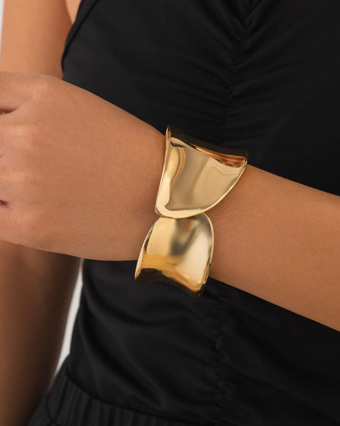 Lily Bangle
