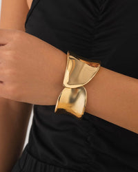Lily Bangle