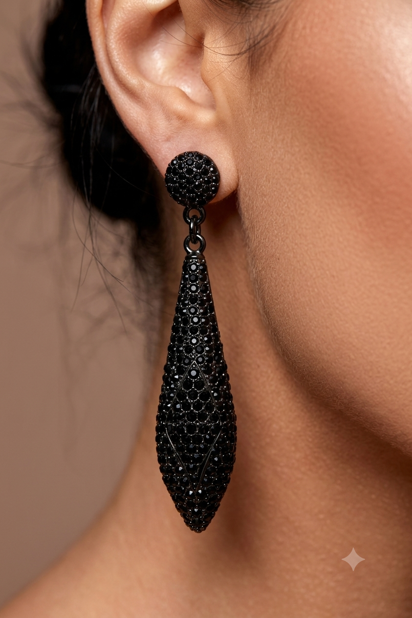 Noir Soirée Earrings