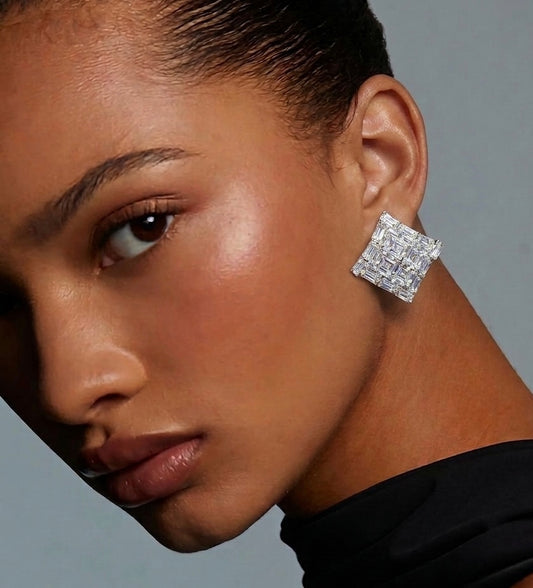 Carrée Soirée Earrings