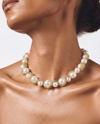 L'Âme de Nacre Necklace