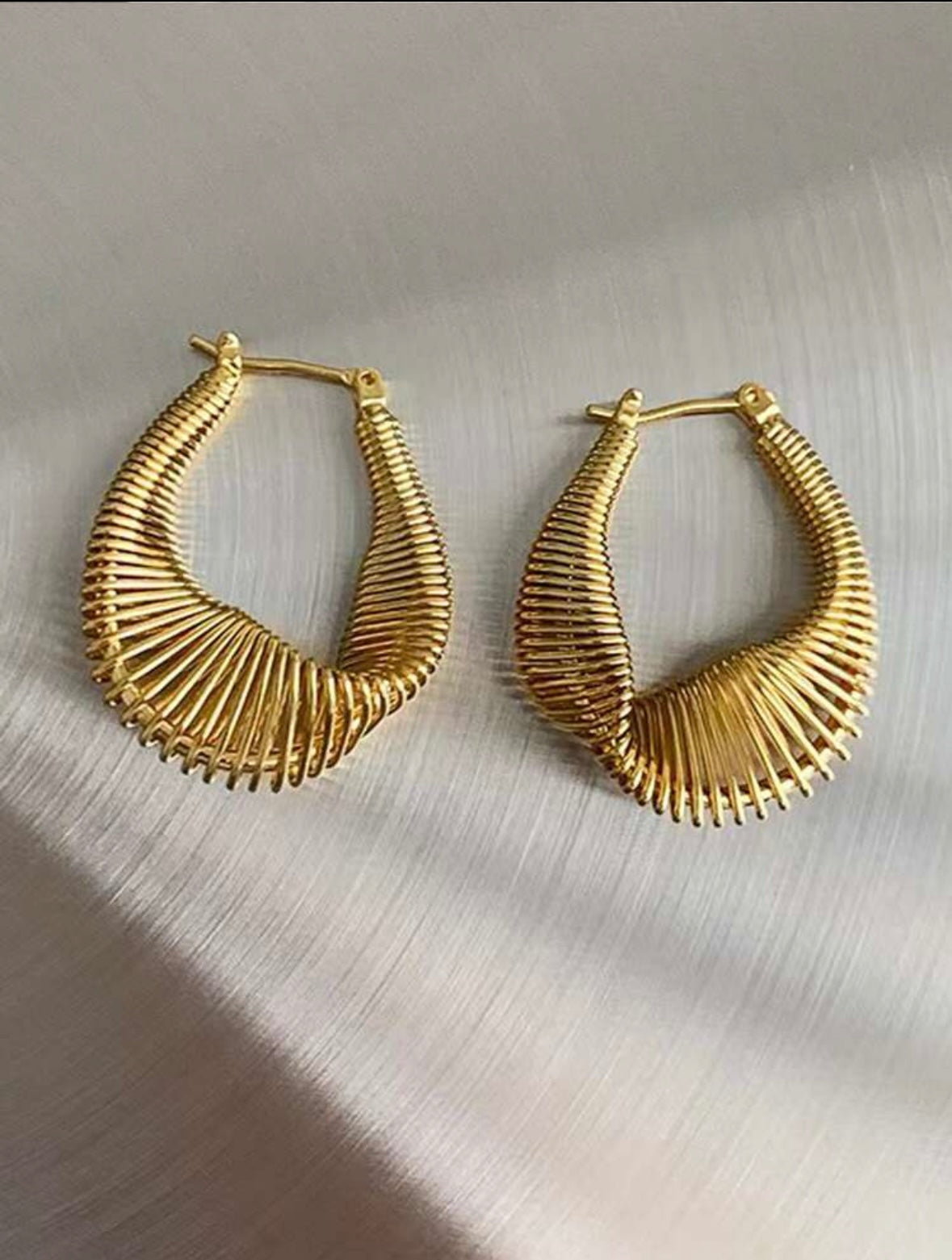 Super Elegant/Twisted Earrings