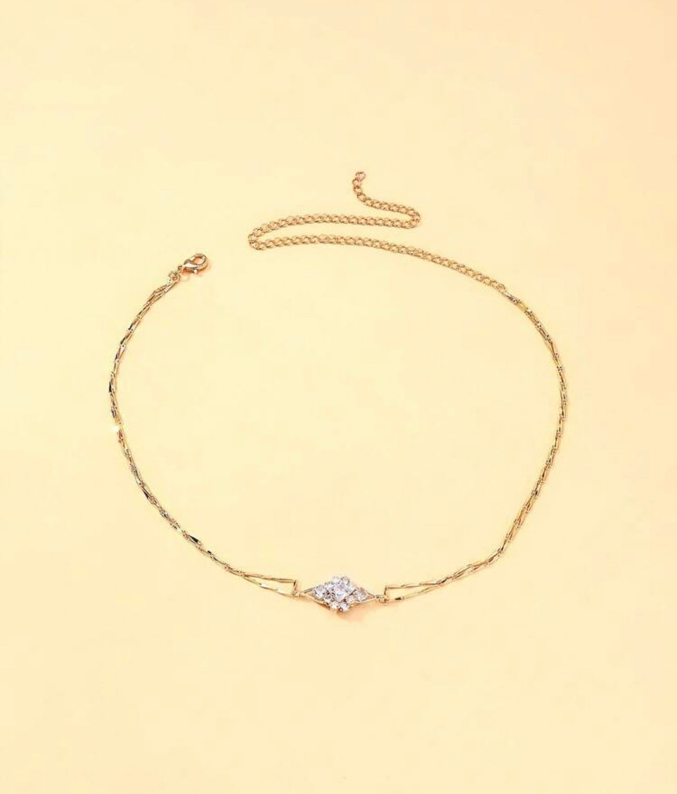 Lily Cute Choker