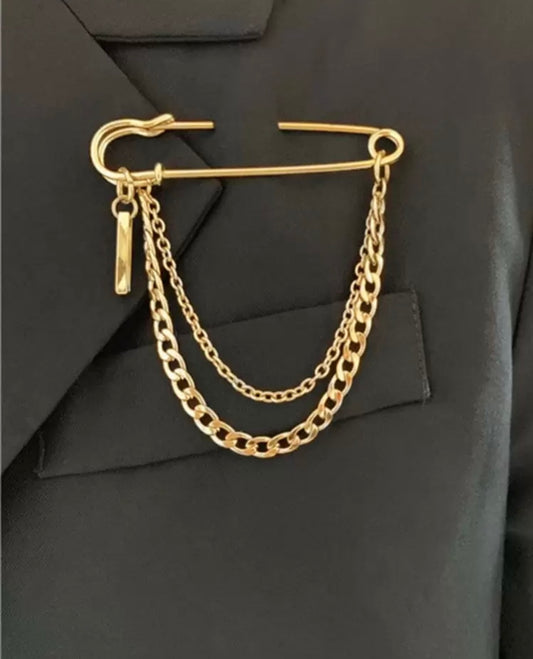 Lily Golden Pin