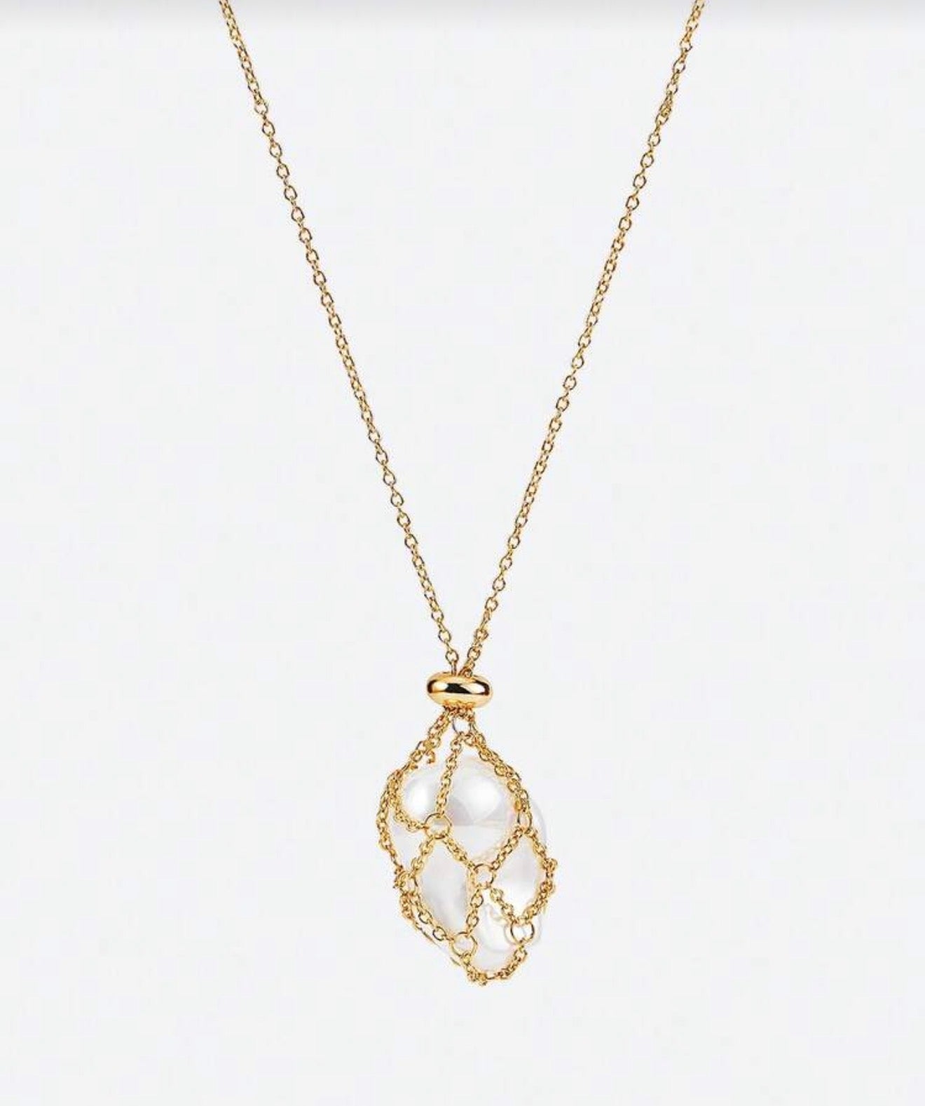 Chaîne de Perle Necklace