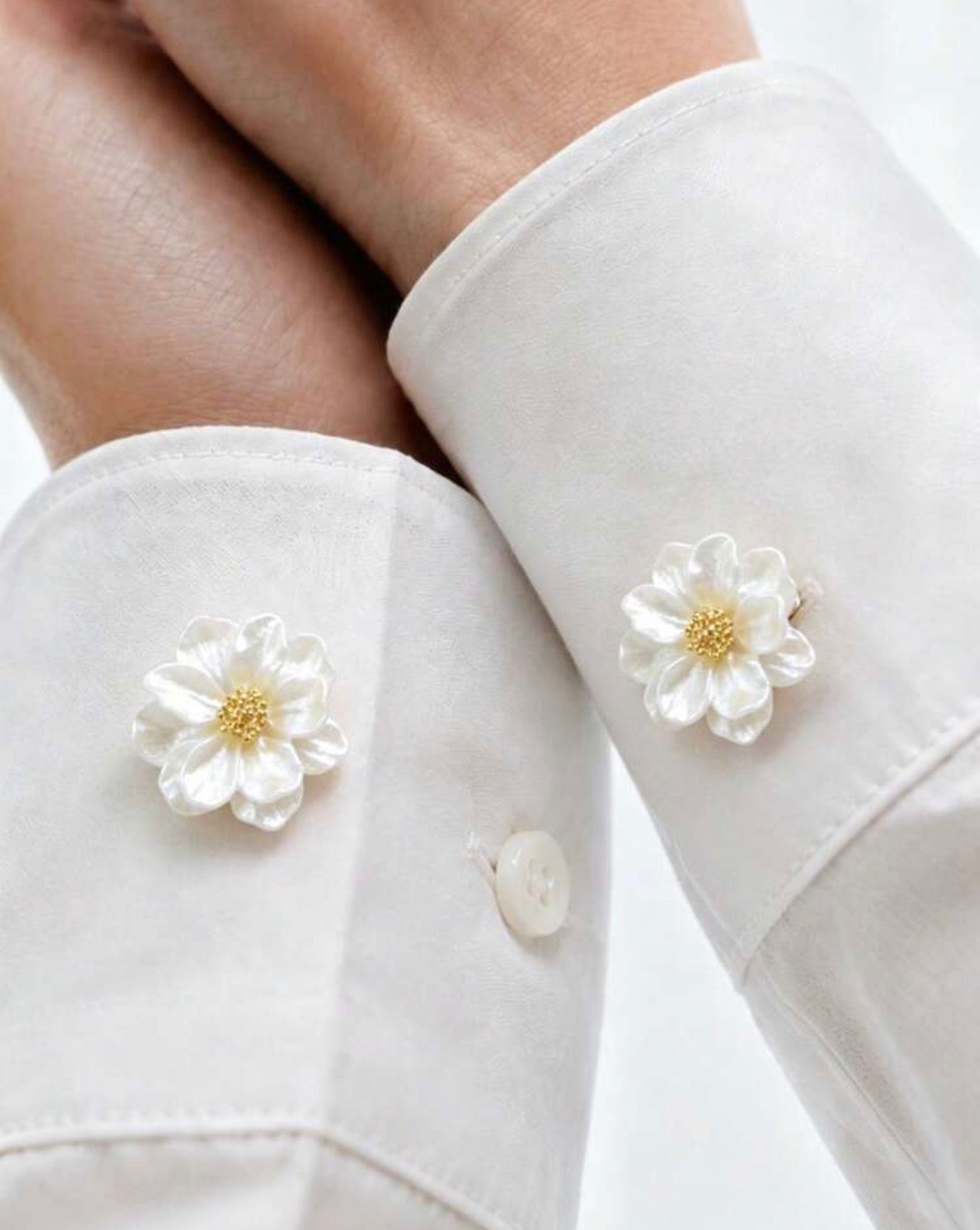 Fleur de Perle Cufflinks