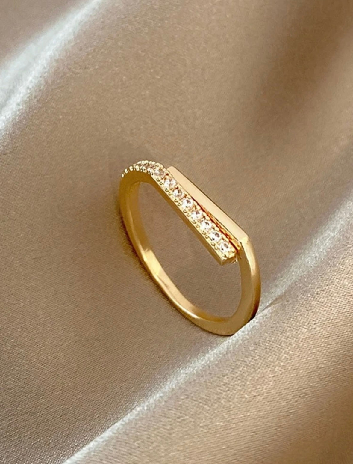 Classy Straight Wrap Ring