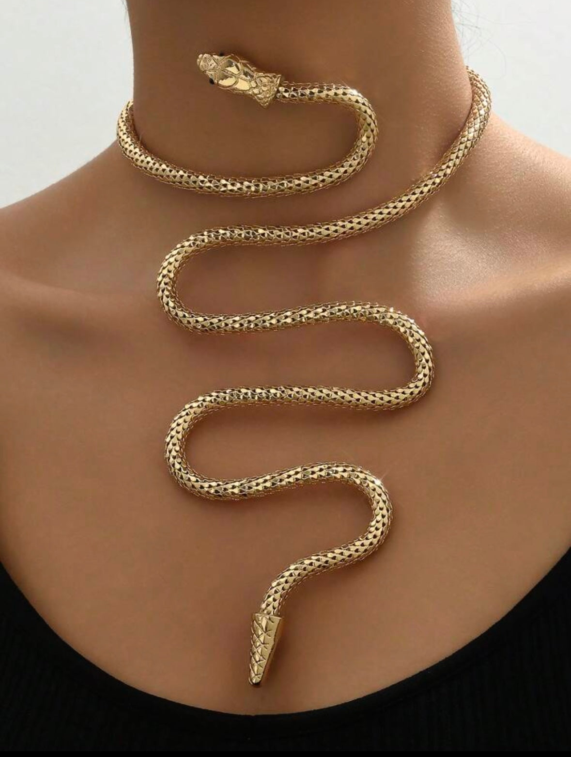 Le Serpent Necklace