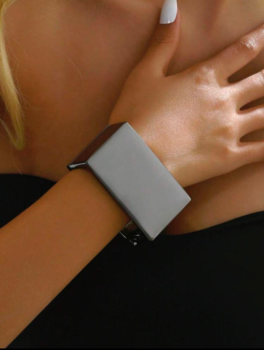 Black Bangle