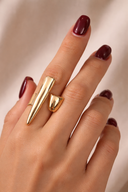 Lily Bold Ring