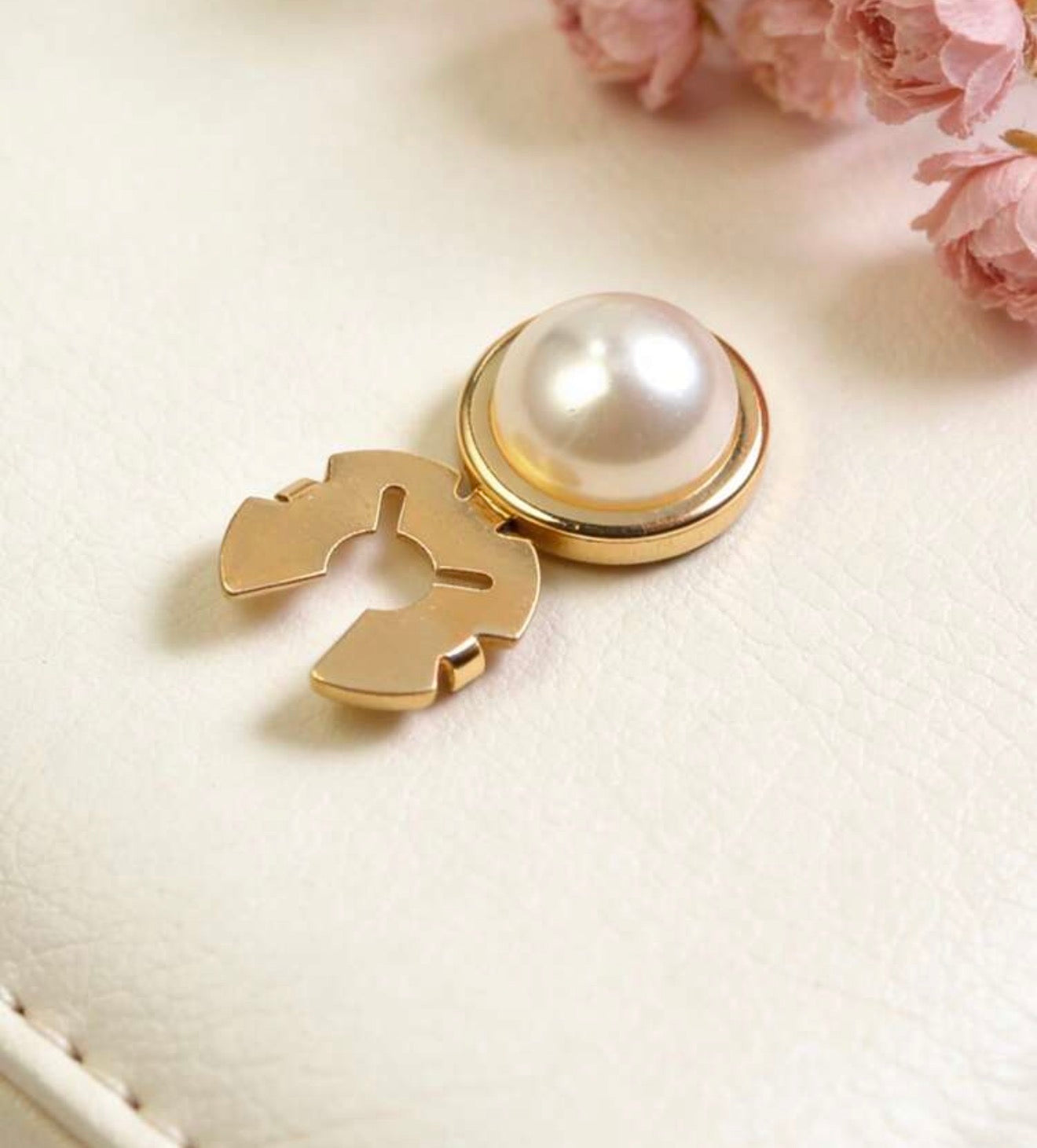 Lily Pearl Cufflinks