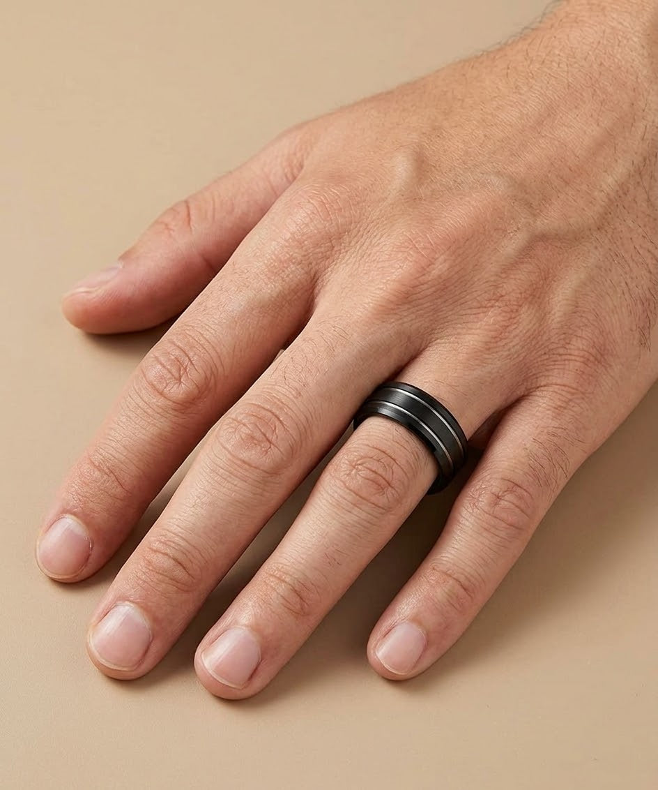 Louis Noir Men Ring