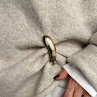 Lily Golden Pin