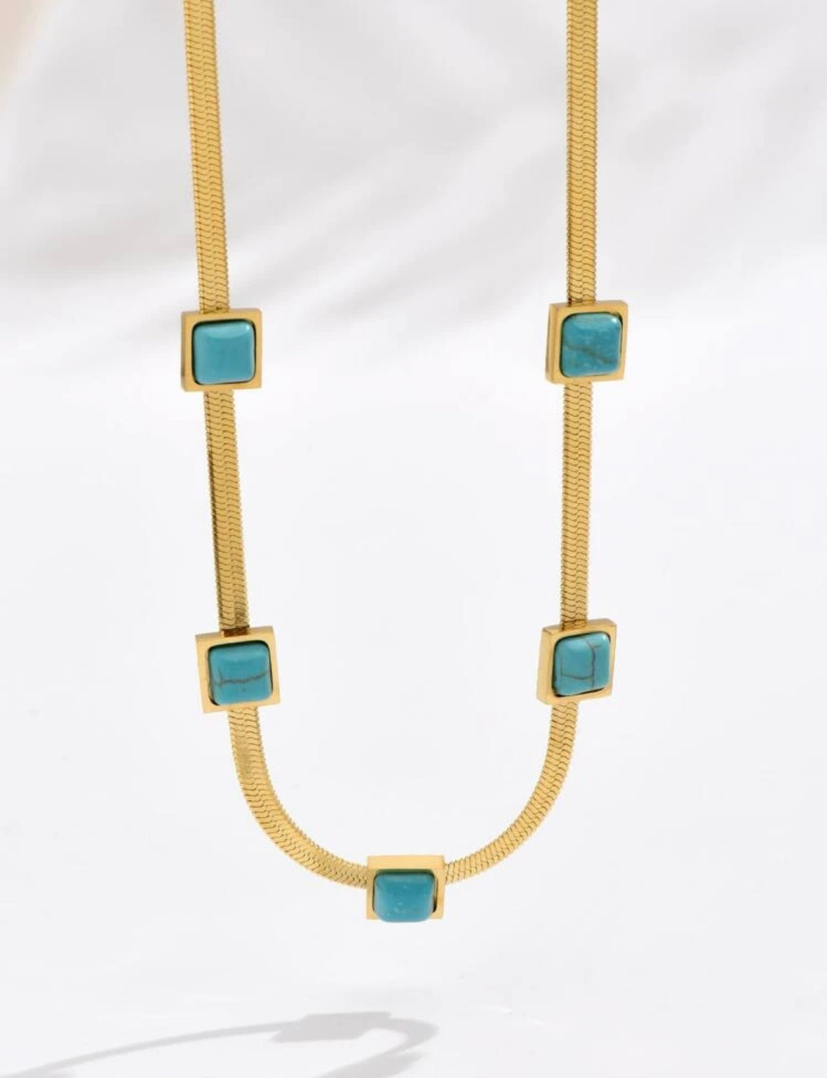 Lily Turquoise Necklace