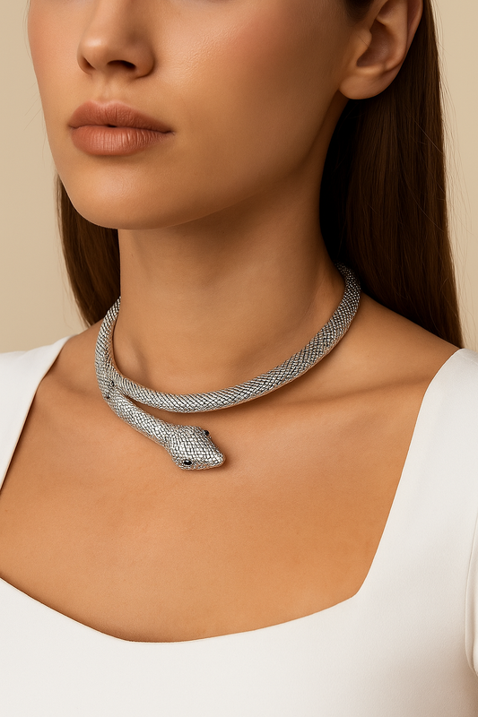 Venom Grace Choker