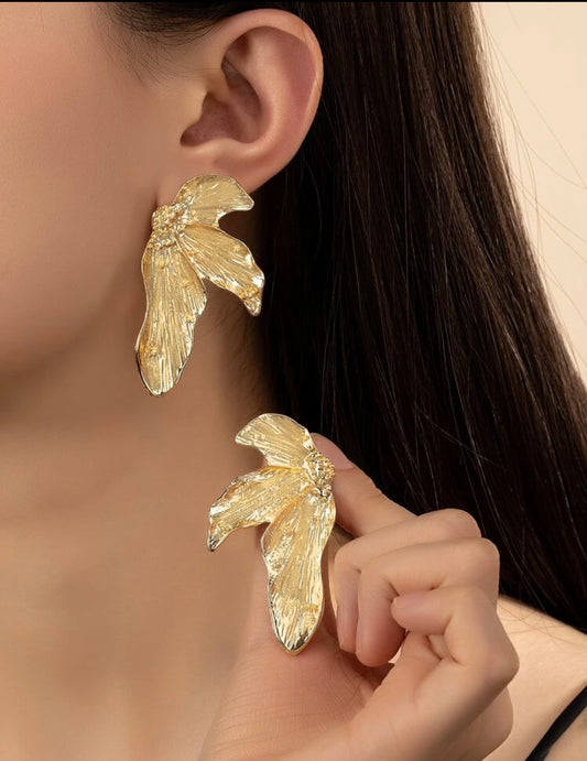 Half Leaf Special Earrings