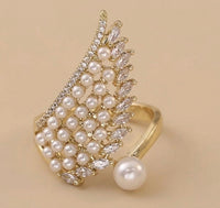 L’Aile de Perle Ring