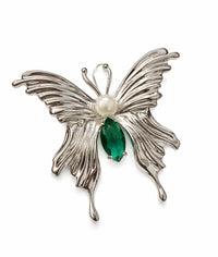 Émeraude Papillon Brooch