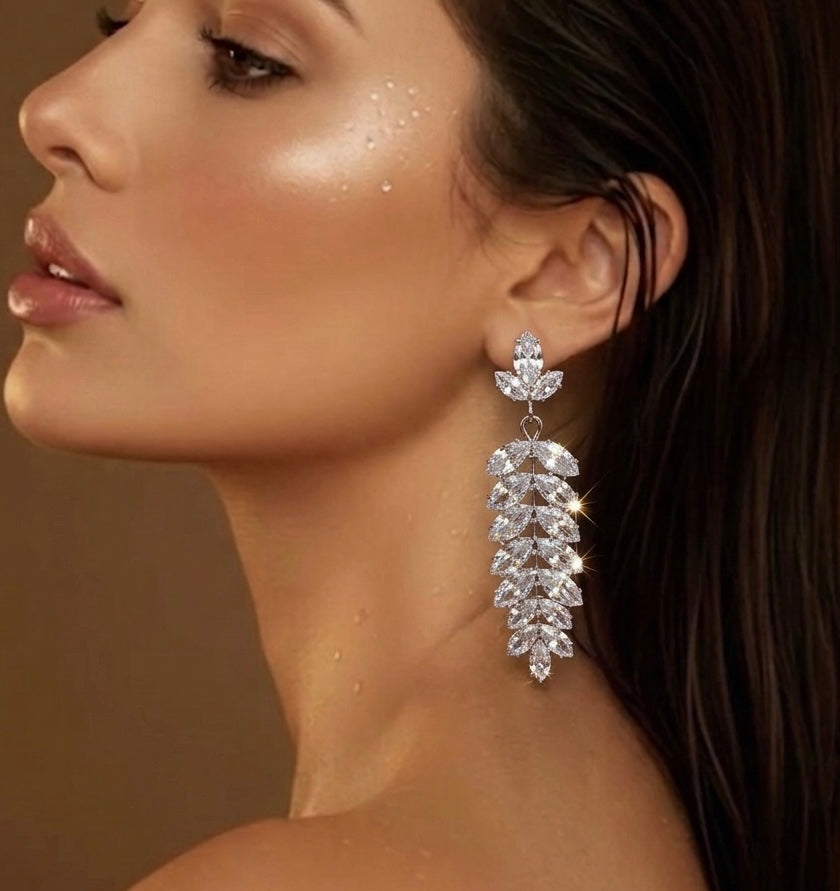 Soirée Leaf Earrings