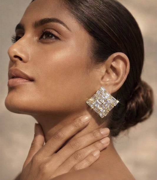 Carrée Soirée Earrings