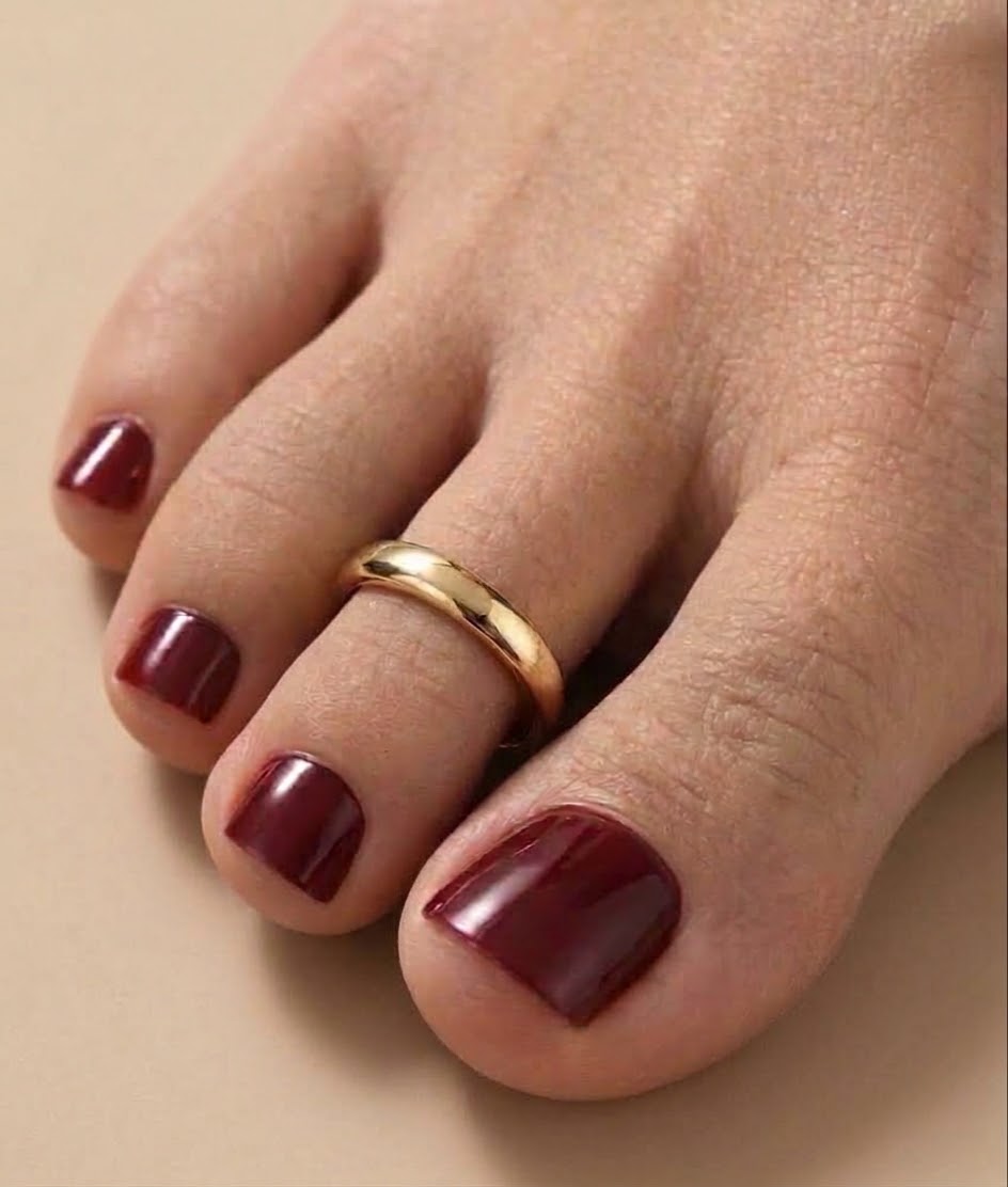 Classic Lily Simple Toe Ring