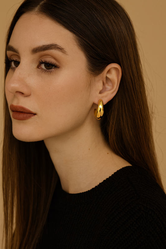 Lily Simple Earrings