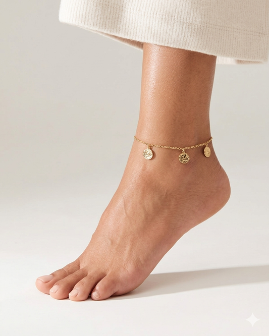 Lily Classic Dangling Anklet