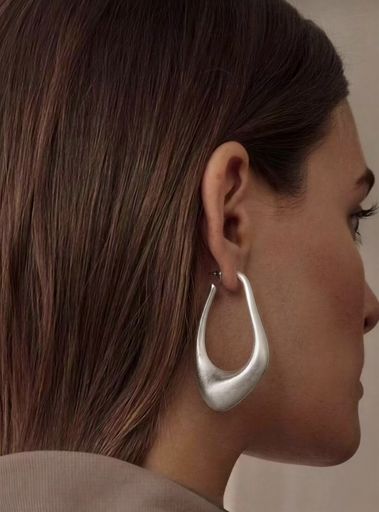 La Courbe Matt Earrings