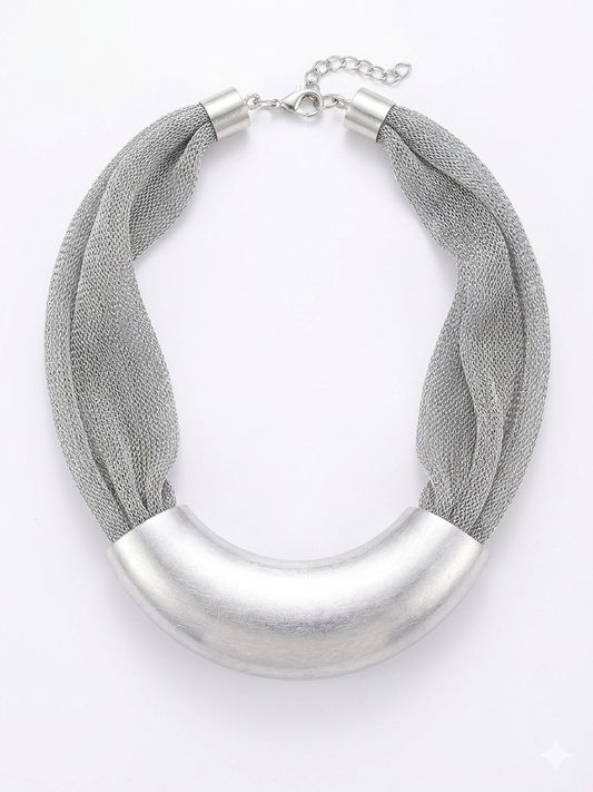 Lily Chic Matt Necklace
