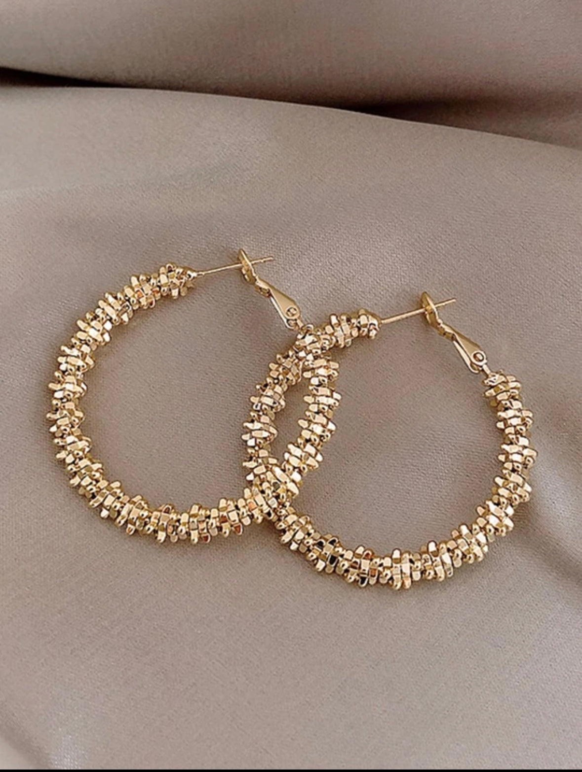 Shiny Gold Hoop Earrings