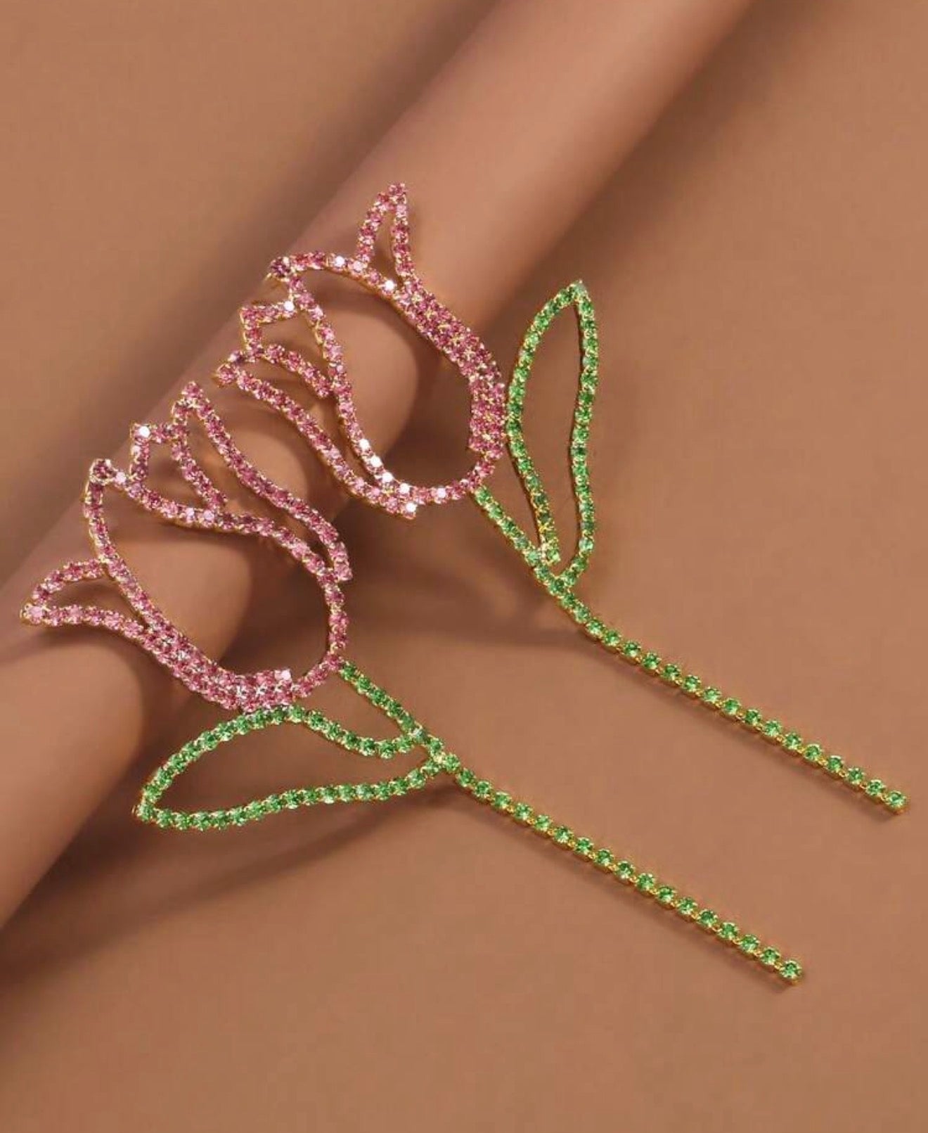 The Rosé Tulip Earrings