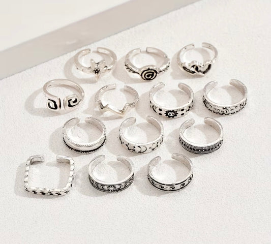 Vintage Lily Open-Toe Rings “Set of 13”