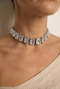 Le Collier Baguette