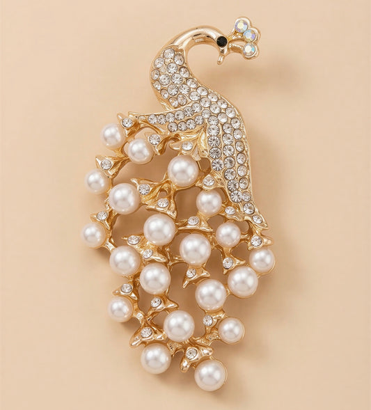 Perle Statement Brooch
