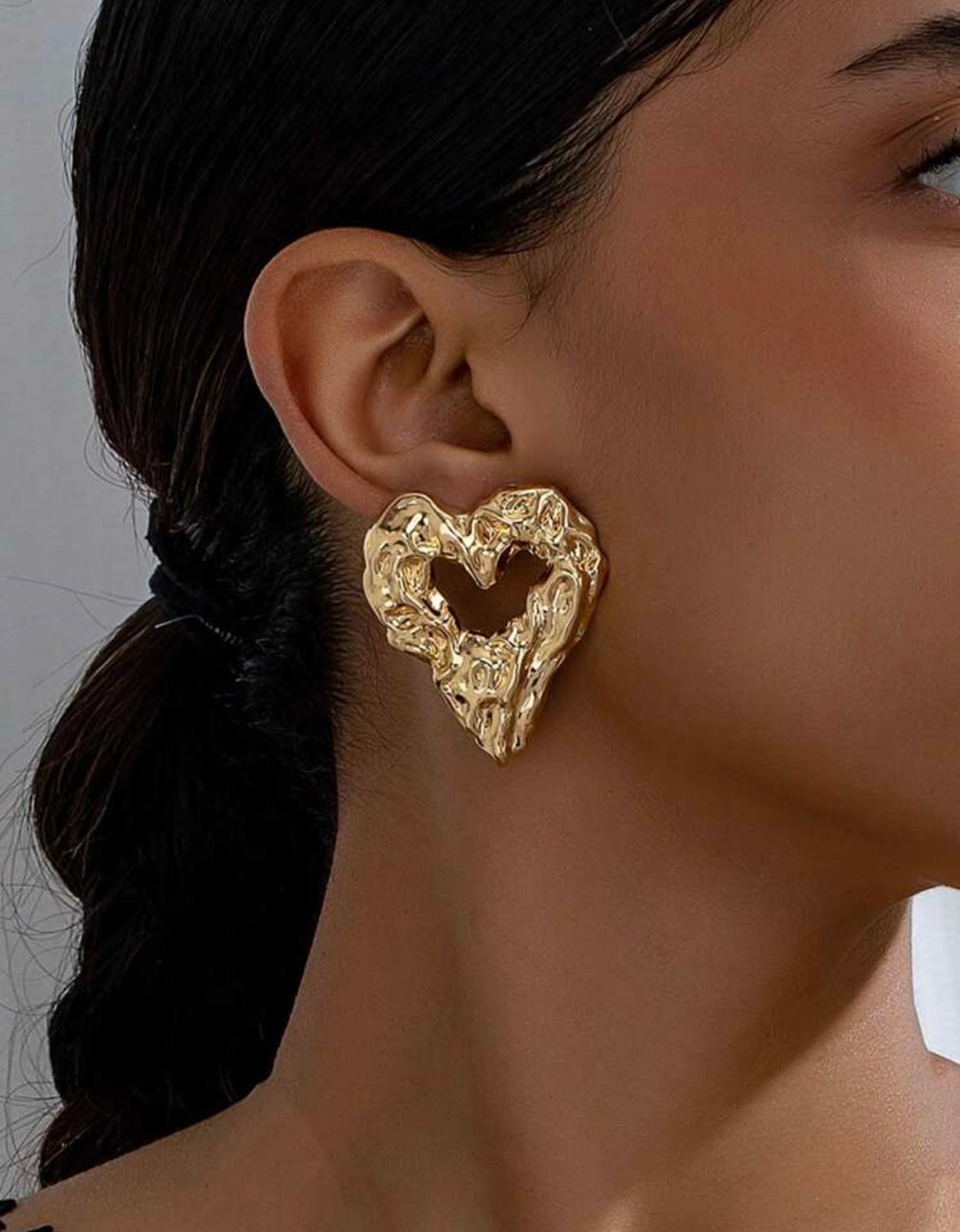 Chic Heart Earrings