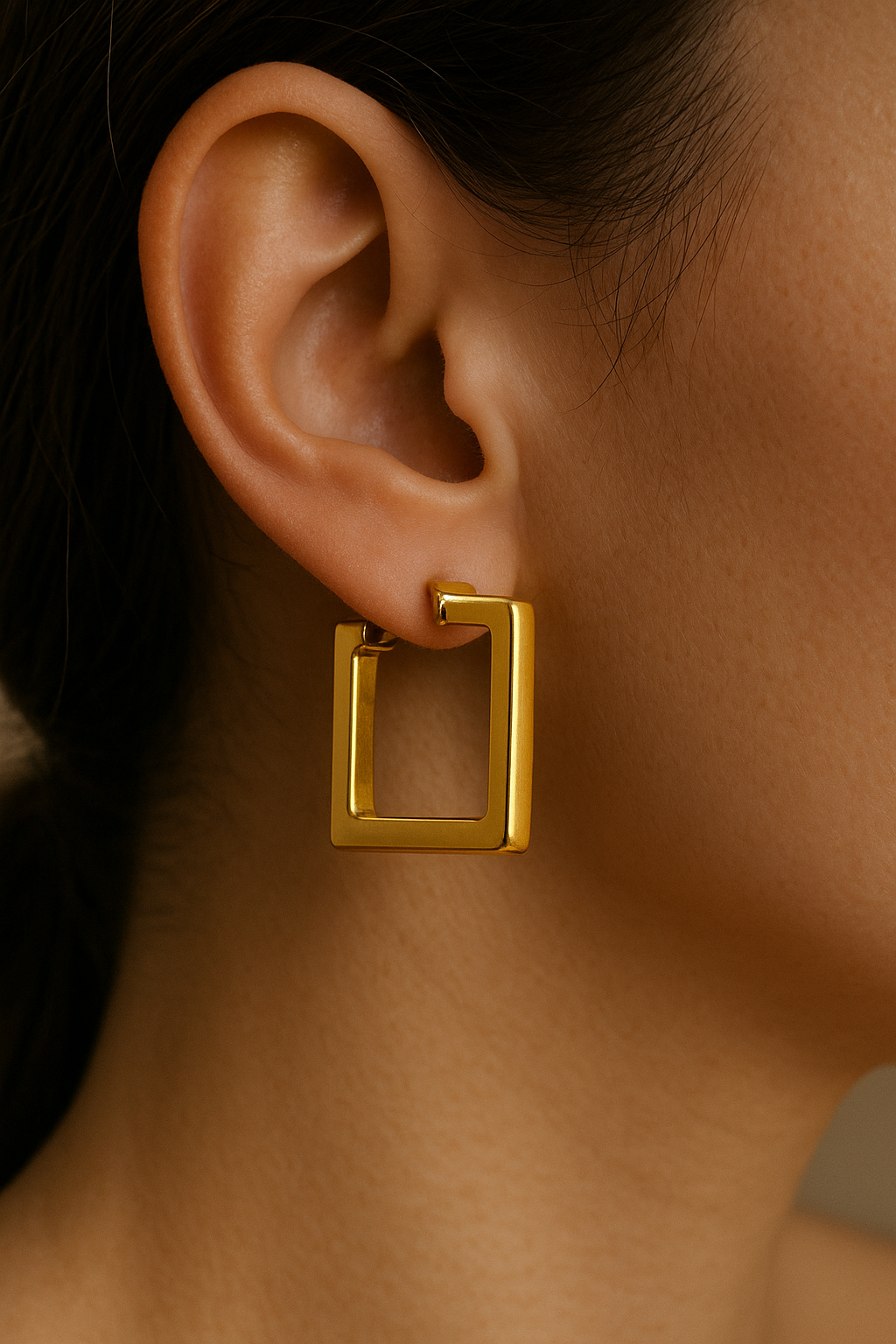 Carré Doré Earrings