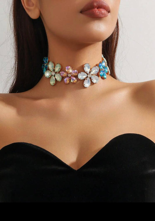 Flowery Multicoloured Choker